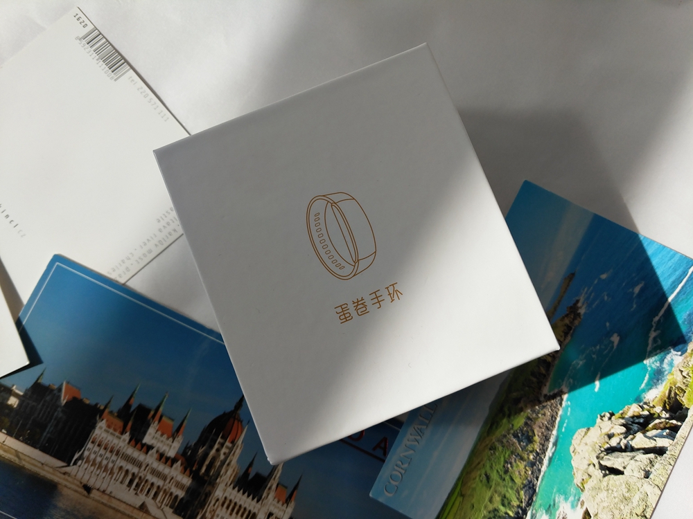 目前口碑最好的智能手环测评,埃微运动手环红色