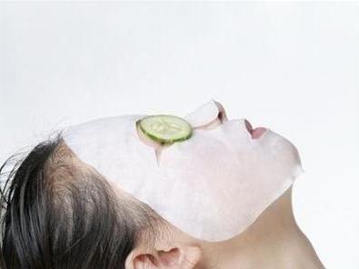 晒后臻白修复,晒后修护全攻略不红不黑三步拿捏