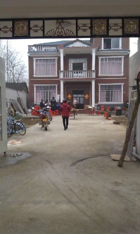 盖房的心酸和难处只有自己知道,父母盖房子的心酸感悟