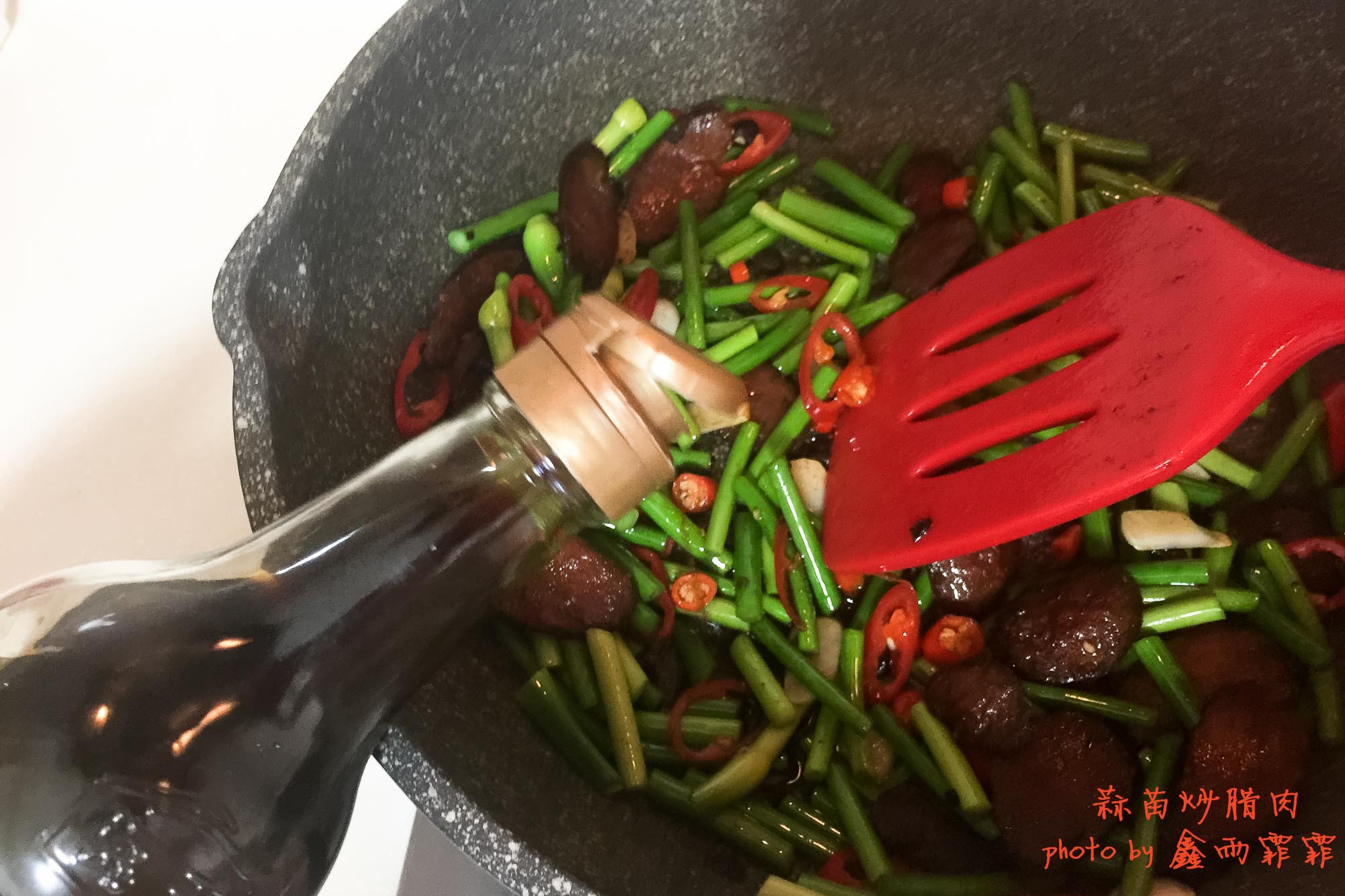 干腊肠怎么做才能不柴不硬呢,腊肠怎么处理又软又好吃