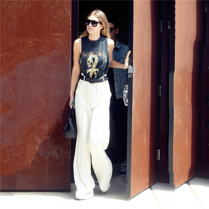 大白t穿搭春季 (白小t官方卫衣)