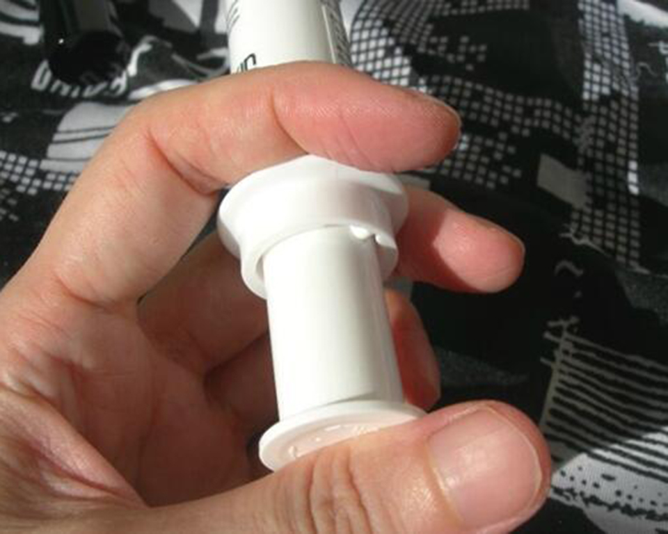 脸两侧长痘痘吃什么调理,脸上两侧长痘痘什么原因怎么解决