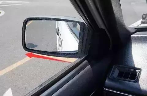 自动挡科二倒车入库侧方停车视频,科二倒车入库技巧侧方停车