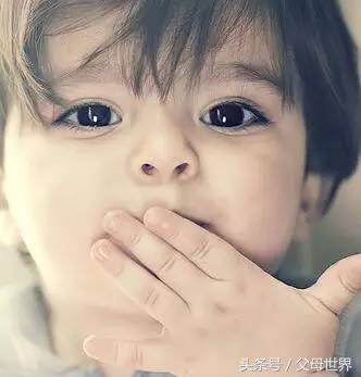 警惕孩子的四个安全意外,宝宝误食小物急救方法