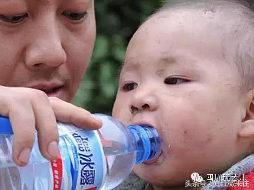 5.12汶川大地震真实影像实录,5.12汶川大地震官方纪录片