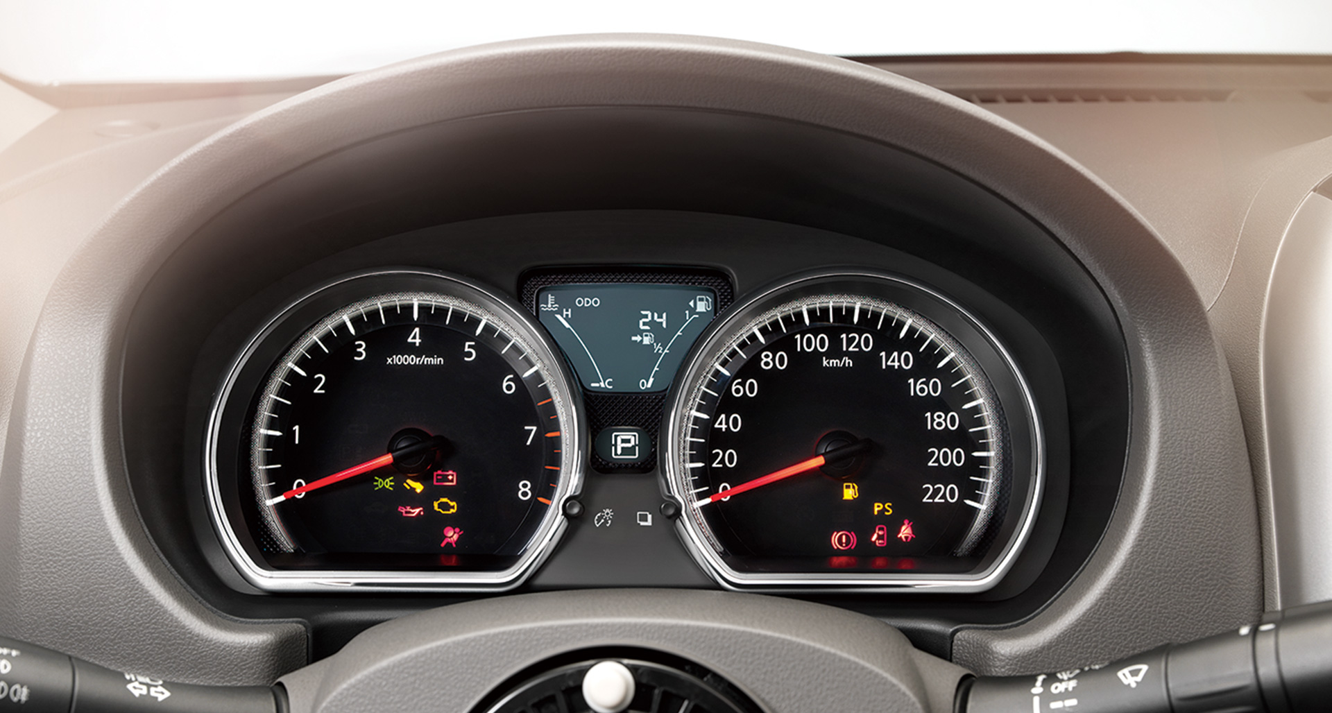 日产阳光：即使一身缺点，我依旧愿意买它，首付0.89万