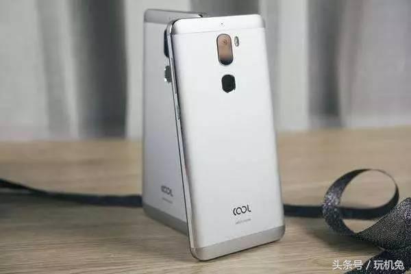 千元机荣耀买哪款,千元机荣耀哪款好