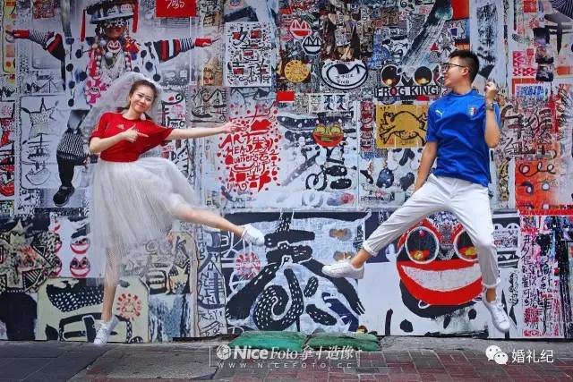 拍婚纱照怎么选婚纱和西服,拍婚纱怎么选影楼