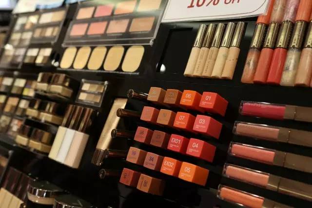 日本Kanebo和RMK打折到骨折，不买买买对不起