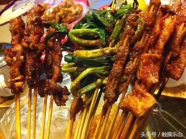 对不起，我要去夹江“区”了！