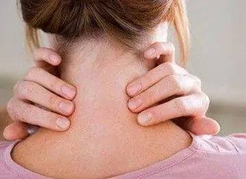 肩膀疼怎么缓解颈椎疼痛,改善颈椎疲劳疼痛问题