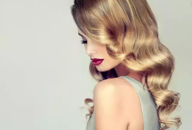 用哪种染色剂染出来的发色好,最新潮发色染色剂