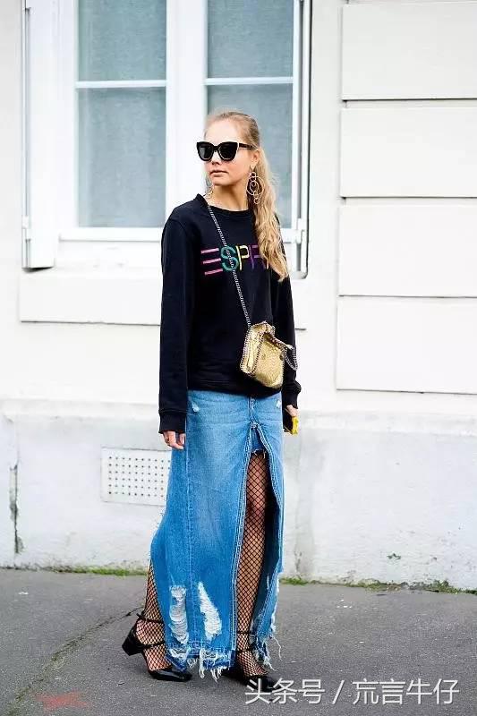 今年最火的4条半裙优雅又时髦,牛仔半裙时髦点配什么鞋好看