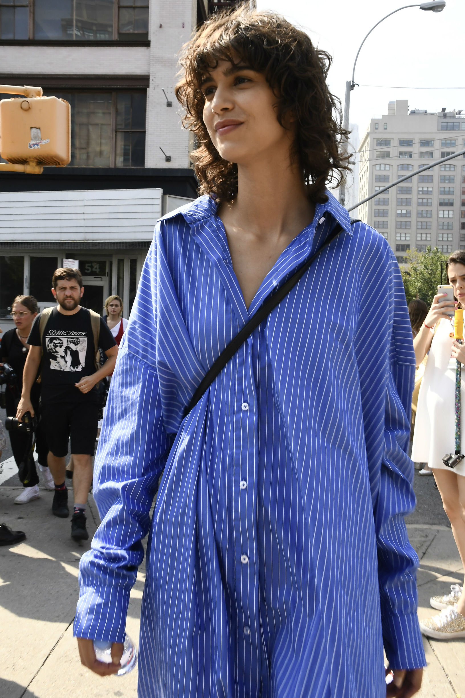 春夏最好穿的颜色搭配,春夏2024穿搭流行色