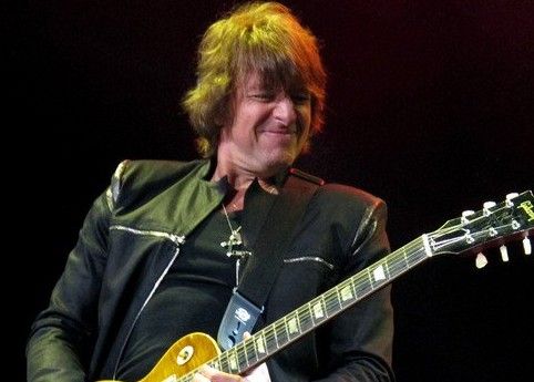 背着吉他去流浪，这些吉他托运安全守则你要知道！