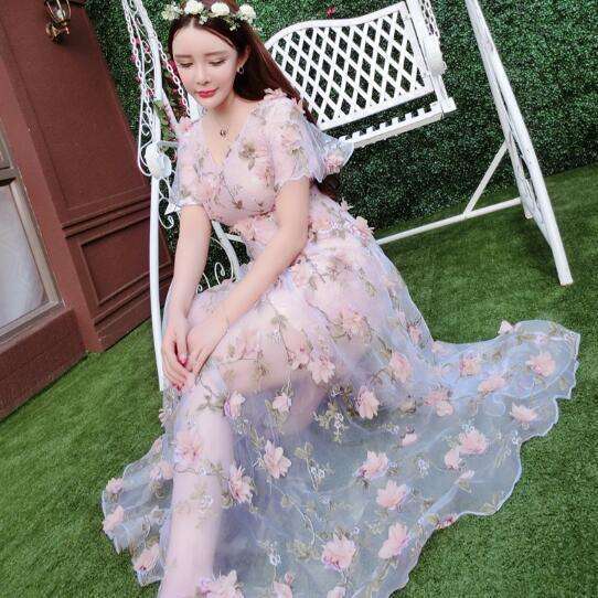 网纱一字裙连衣裙,刺绣花网纱裙