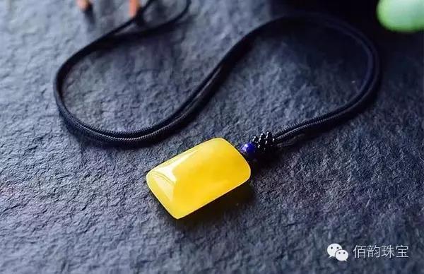 蜜蜡对人有什么益处,蜜蜡对什么有好处