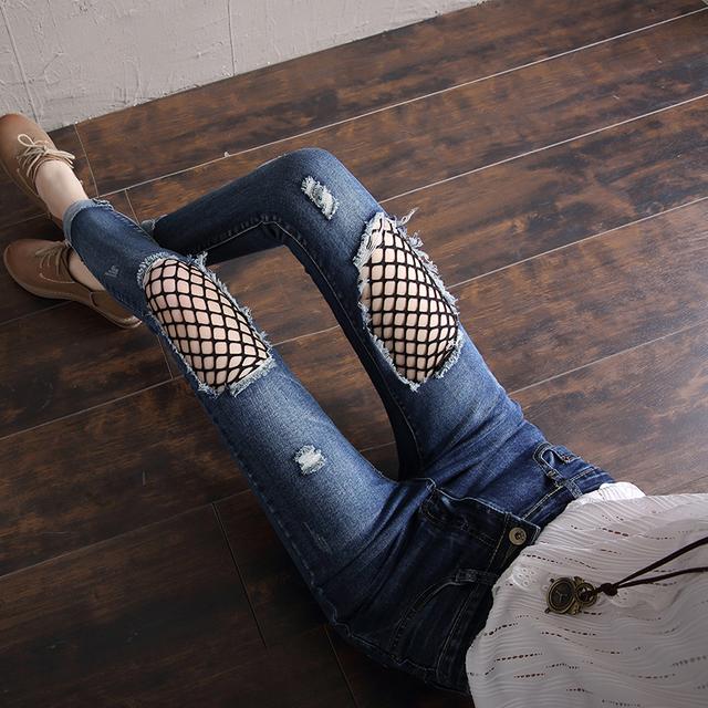 24年流行的破洞牛仔裤,渔网破洞牛仔裤