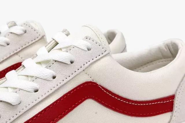 穿洞洞鞋的杨幂,杨幂vans闪电鞋