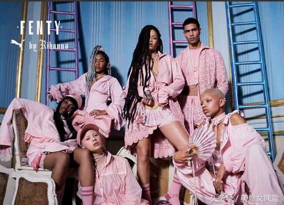 蕾哈娜亮相街头,蕾哈娜出街