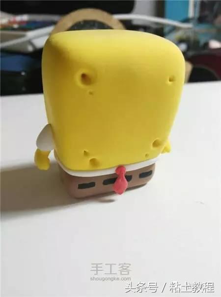用彩泥做的海绵宝宝动画片,用彩泥做个海绵宝宝
