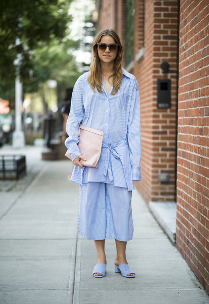 春夏最好穿的颜色搭配,春夏2024穿搭流行色