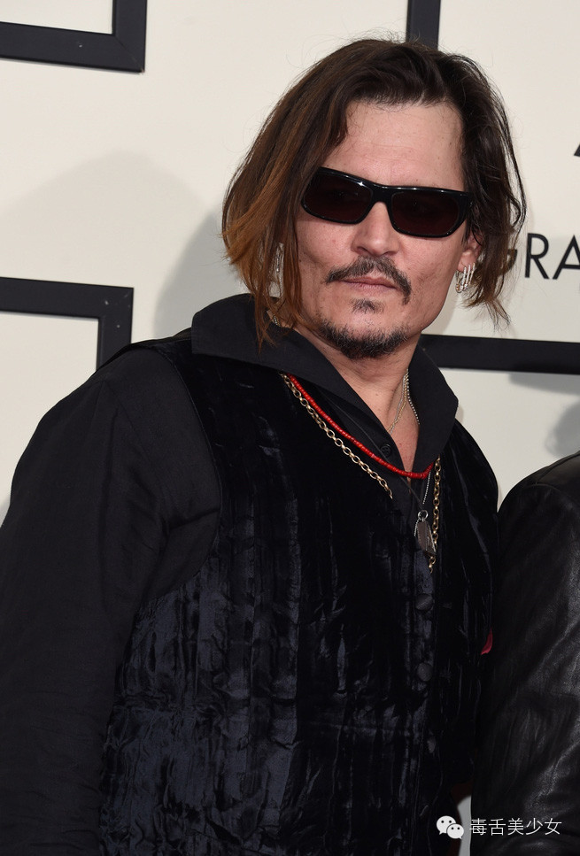 霉霉2024格莱美红毯造型,火星哥uptownfunk格莱美现场霉霉