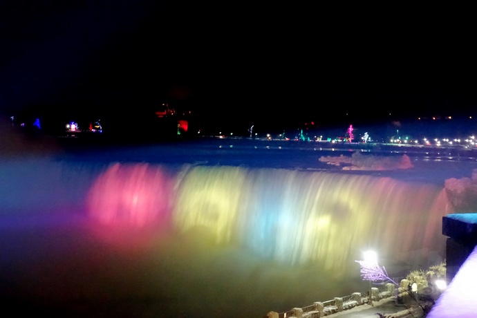 冬日里的安大略，冰雪奇趣一起嗨翻天