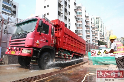 加强日常管理规范渣土运输,渣土车辆管理效率和安全