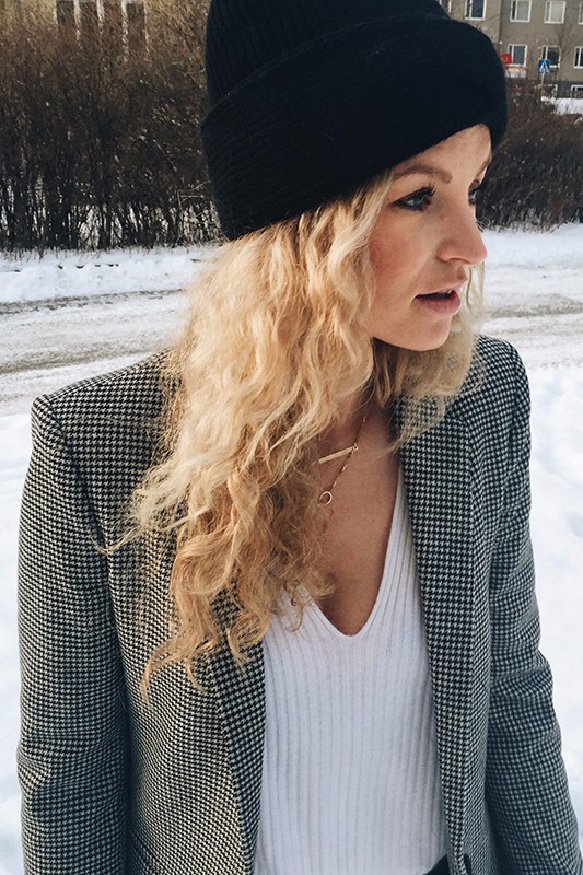 自来卷毛躁刘海天天要夹板,自来卷刘海短毛躁怎么办