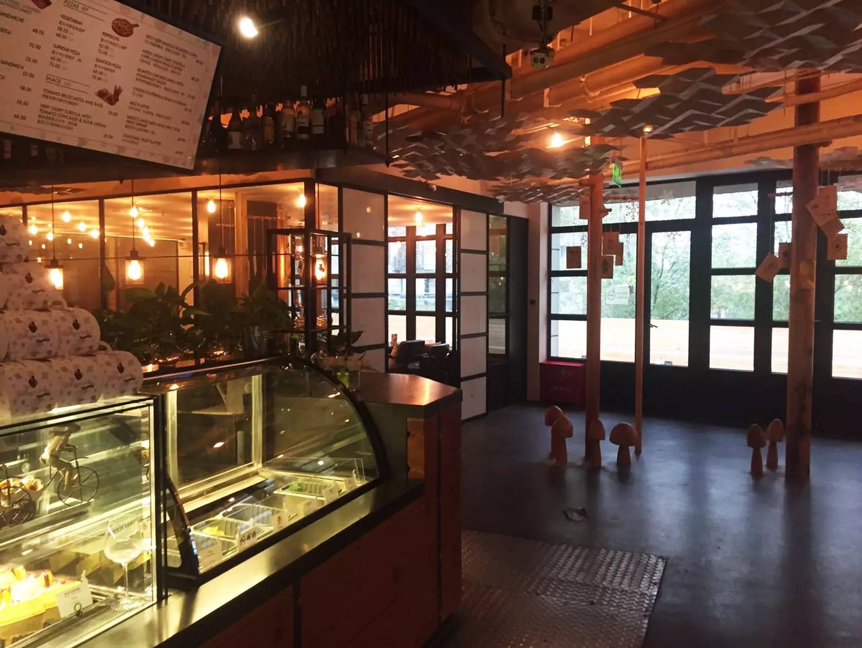 这家一岁的咖啡馆，凭什么被“太平洋”列为对手｜创客