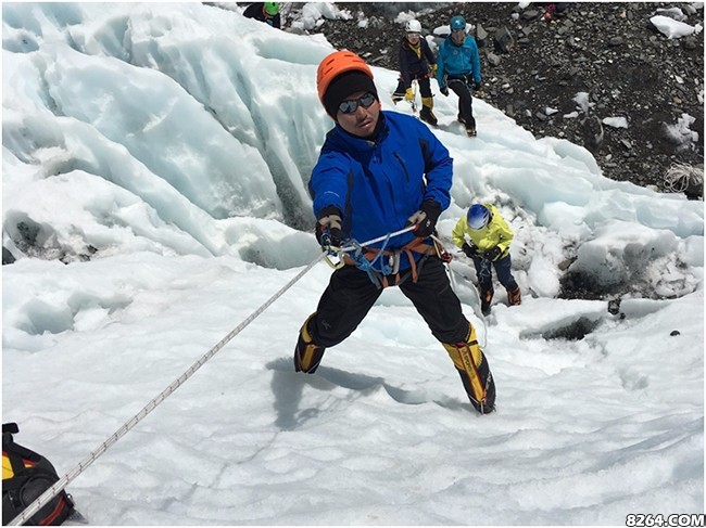 camel骆驼滑雪,camel骆驼户外登山徒步