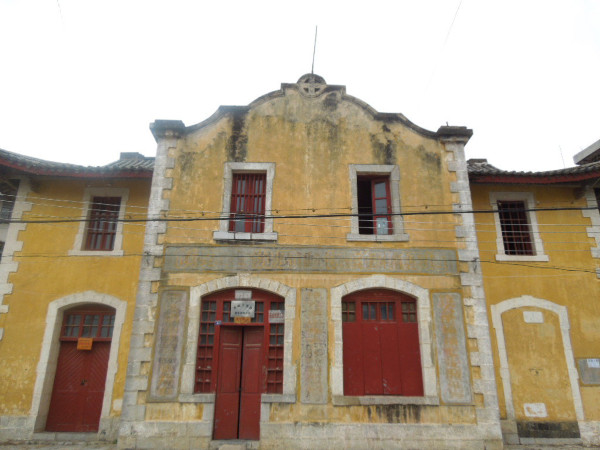 意外的美开头,意外的美好英语