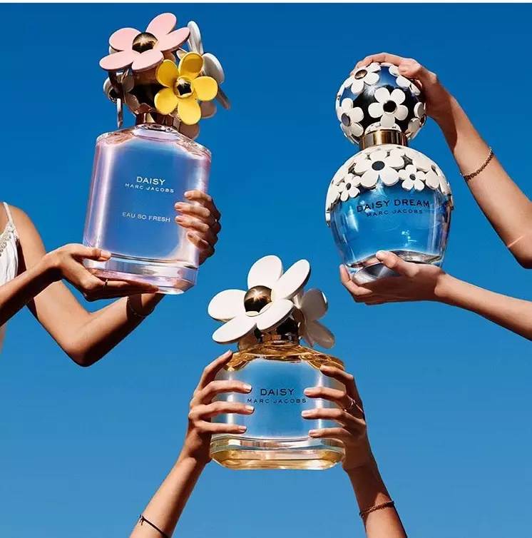 dior纪梵希香奈儿,纪梵希和娇兰什么关系