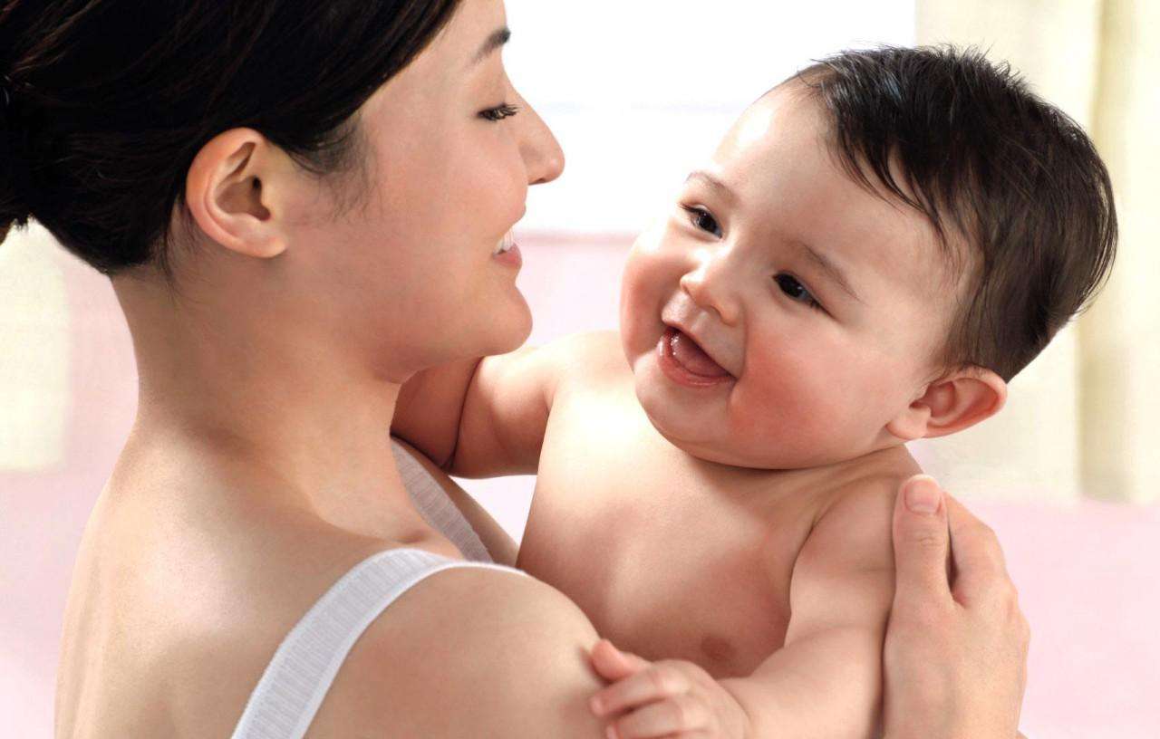 产后妈妈的心酸和尴尬,产后遭遇的尴尬和痛苦