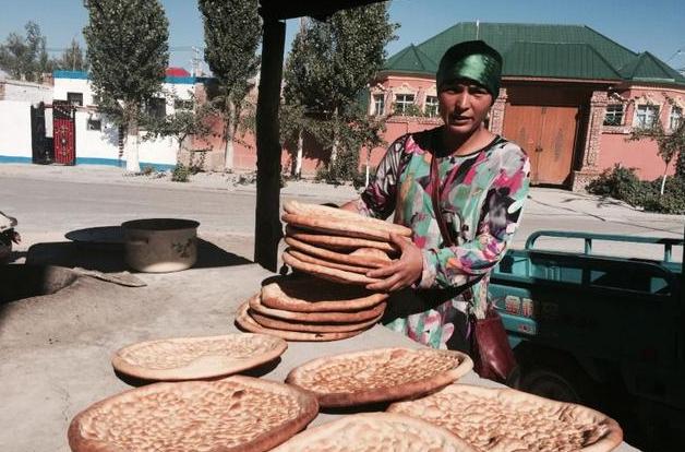 新疆最有名的馕店,库车最出名的馕是哪家店