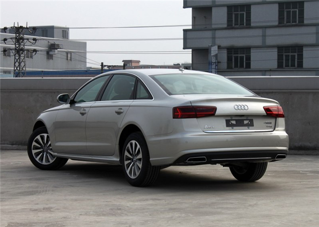 2017款奥迪a6l舒适型测评,奥迪a6l55tfsiquattro旗舰动感型