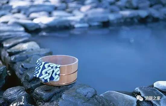 银屑病的危险因素和流行分布,银屑病流行病学特点的描述