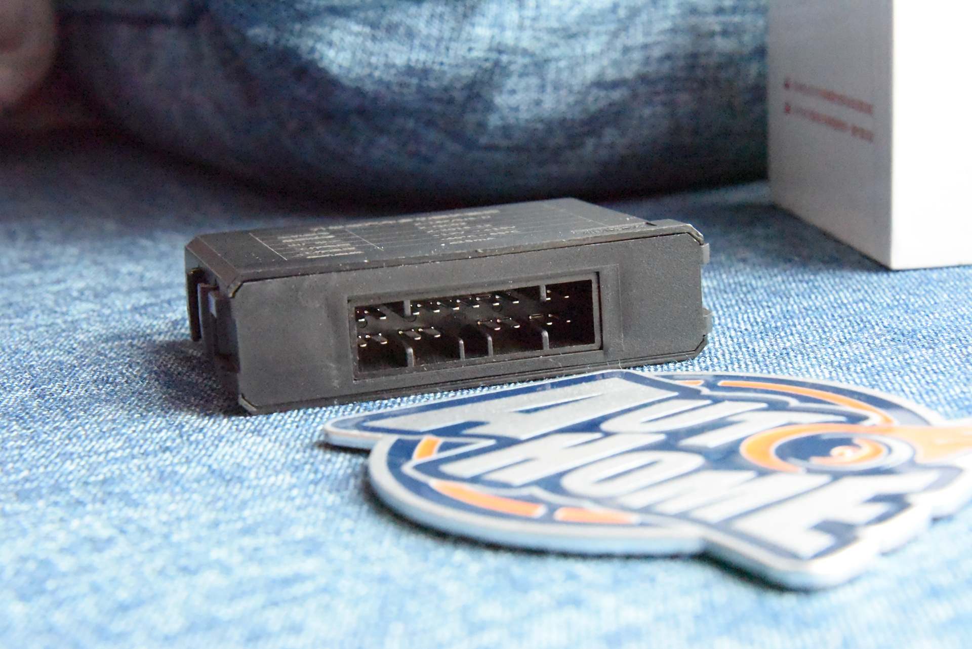 雪铁龙c4世嘉锁车升窗功能,雪铁龙c4世嘉改装360全景