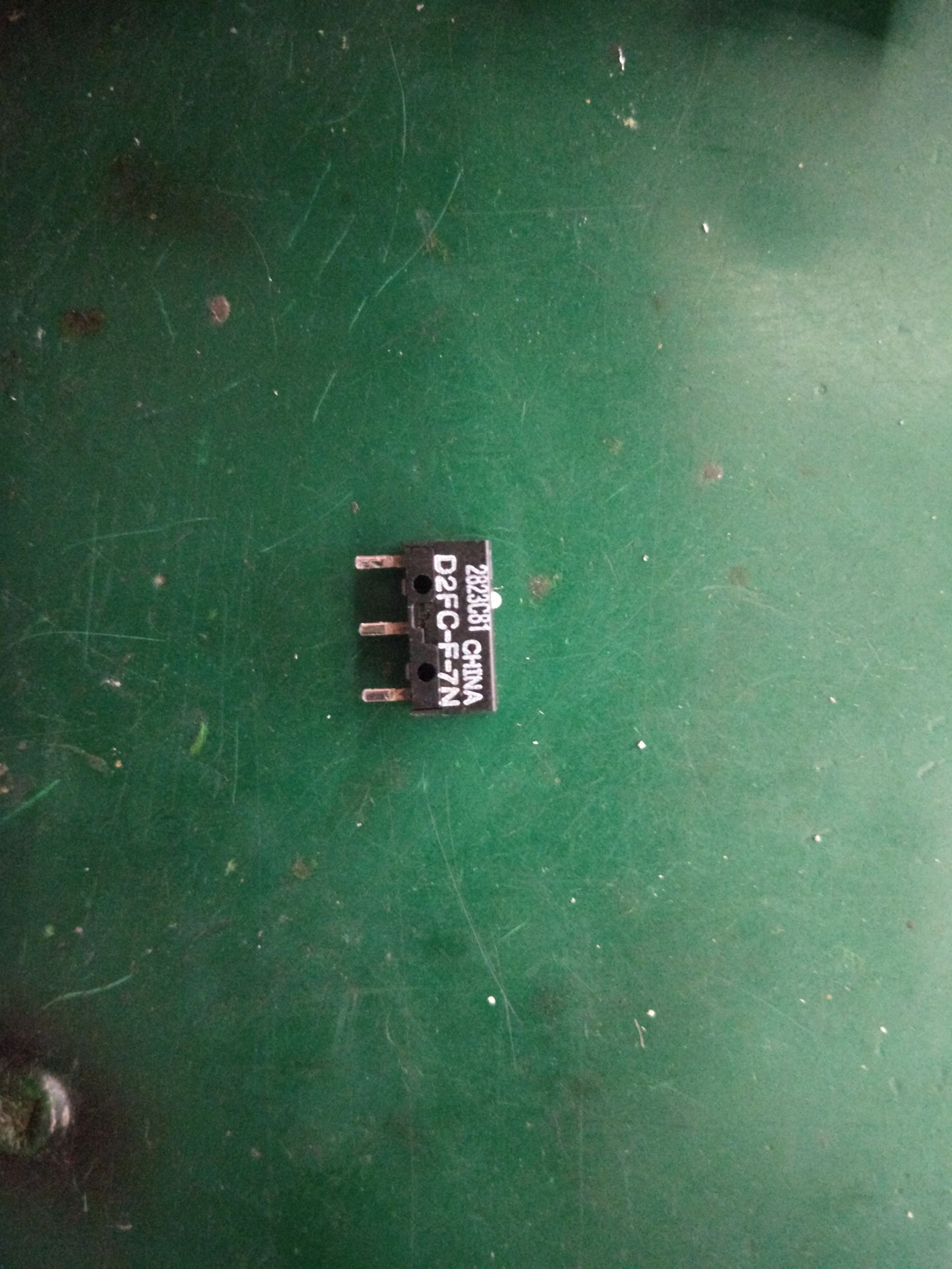 一百多炼狱蝰蛇鼠标推荐,拆一个鼠标视频