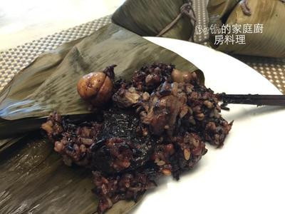 适合三高者吃的十谷米鸡肉粽，营养均衡低油脂，味道却一点不差哦