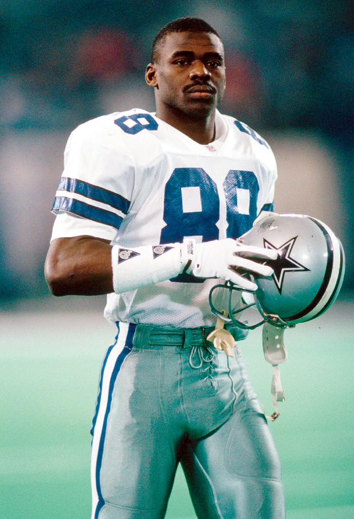 篮球和橄榄球都很厉害的球星,橄榄球玩篮球