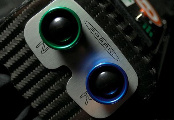 9000万的跑车帕加尼,帕加尼四千万