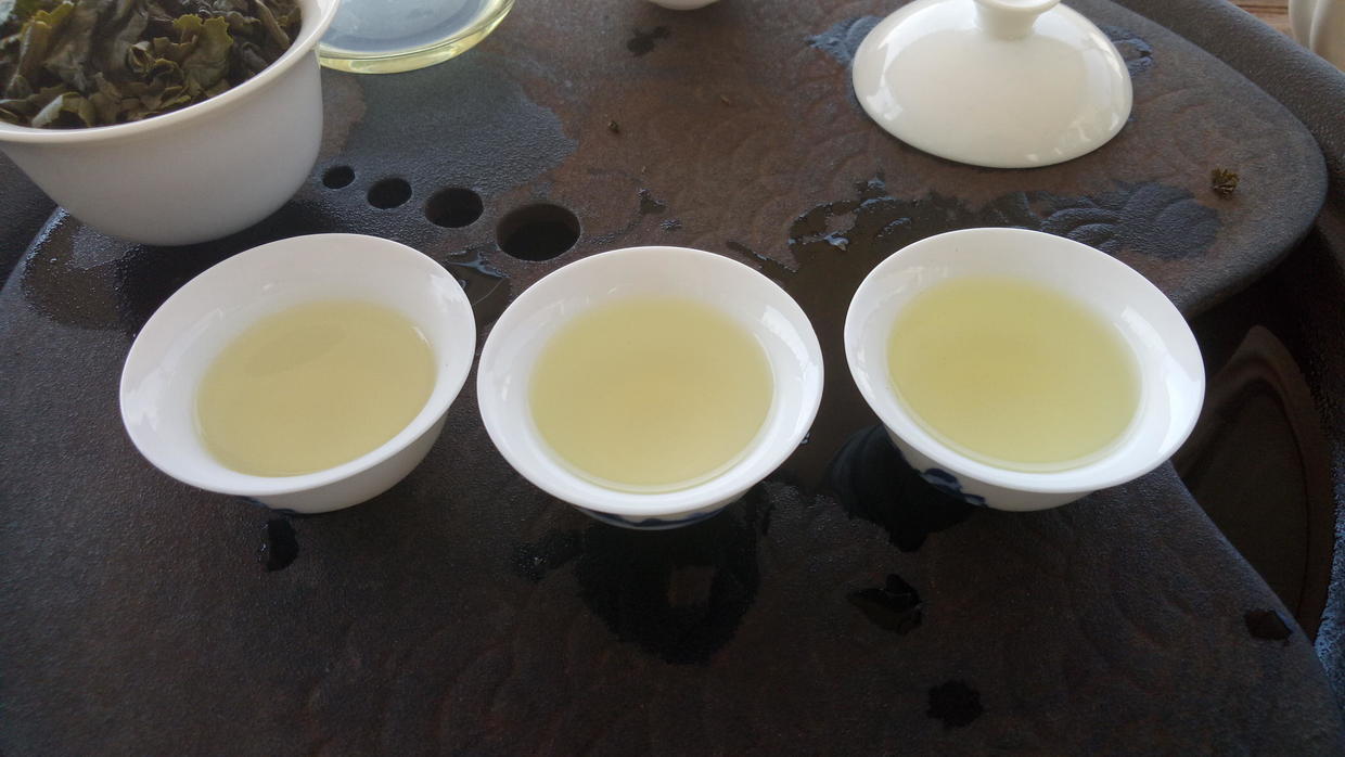 如何正确分辨真假铁观音,别再说买不到正宗的铁观音了