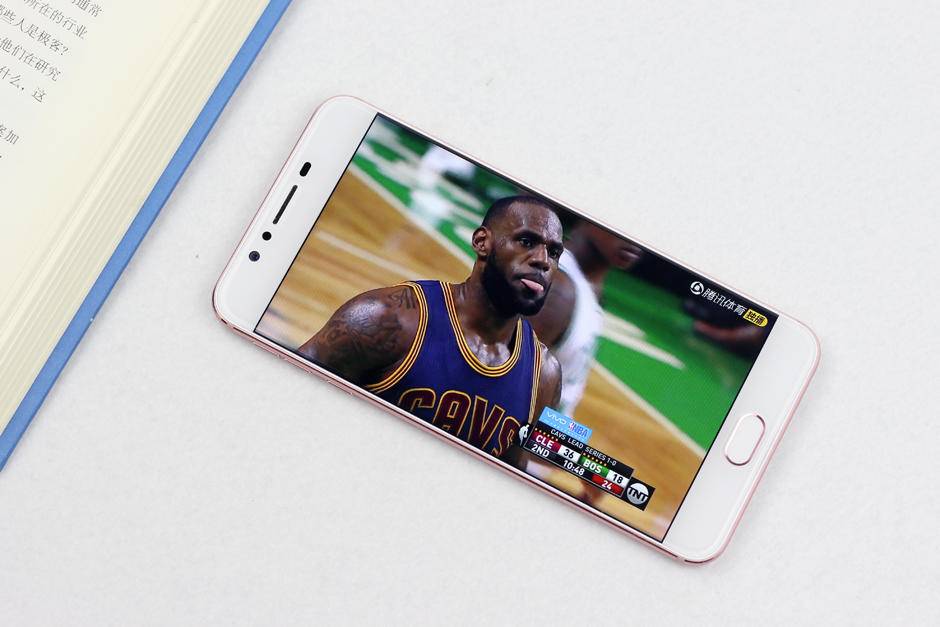 这个夏季有什么手机推荐,适合追剧拍照的高颜值手机