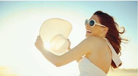 晒后臻白修复,晒后修护全攻略不红不黑三步拿捏