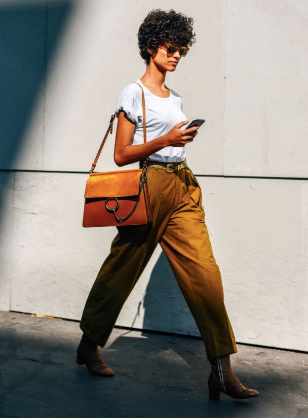 如何判断自己适不适合戴墨镜,怎么判断自己适不适合戴墨镜