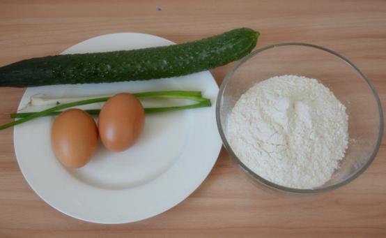 芦荟怎么自制面膜,芦荟黄芪当归祛痘面膜