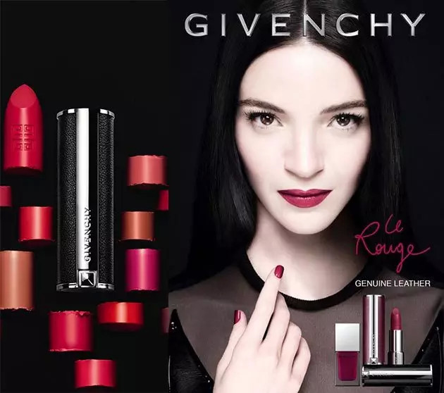 100支蓝色的口红,100支口红混彩泥