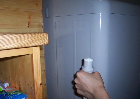 洗衣机排水管地漏漏水怎么解决,洗衣机下水管与地漏连接漏水防臭